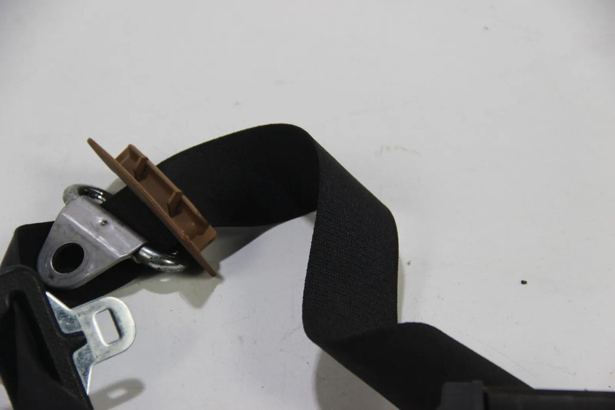 Original BMW E24 635csi Sicherheitsgurt links hinten Seatbelt OEM 1875227