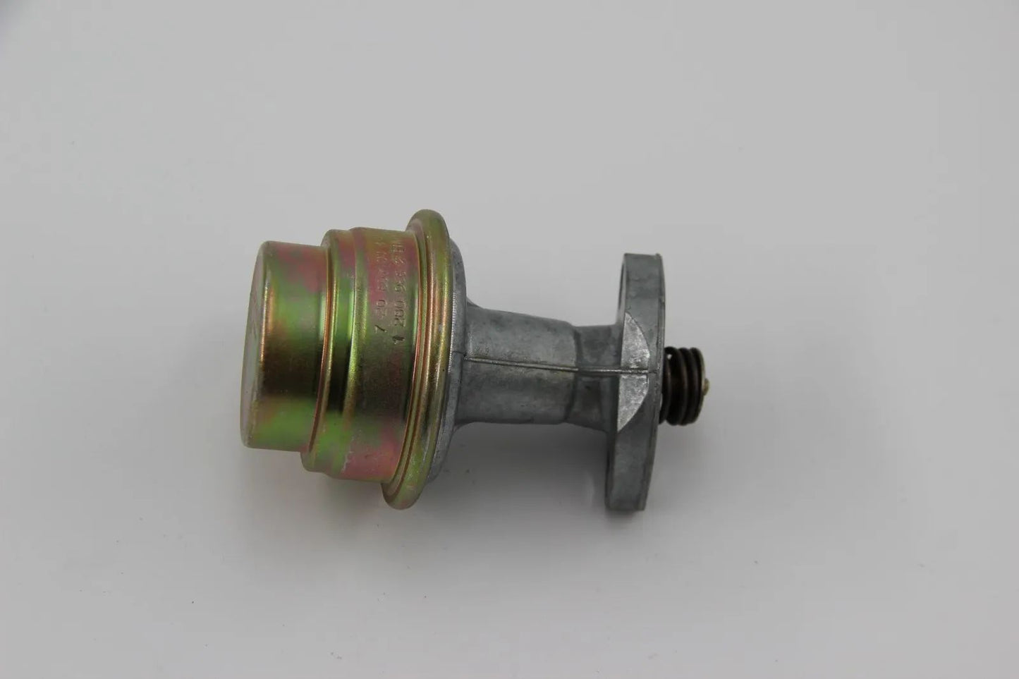 Original BMW E12 E21 Kraftstoffpumpe Benzinpumpe Pumpe NOS 13311280956