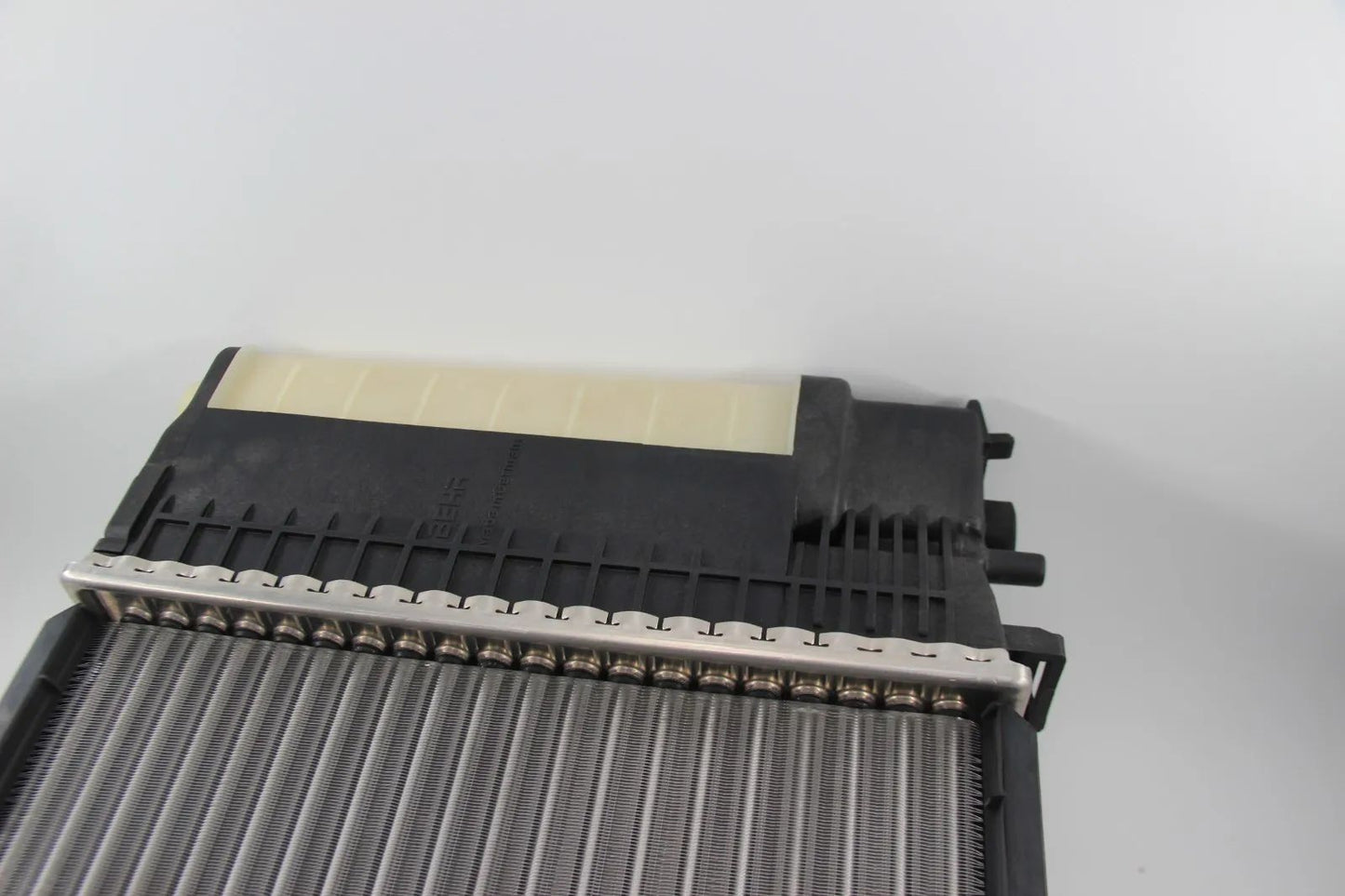 Original BMW E34 520i M50 Kühlmittelkühler A=520MM NOS 17111723941