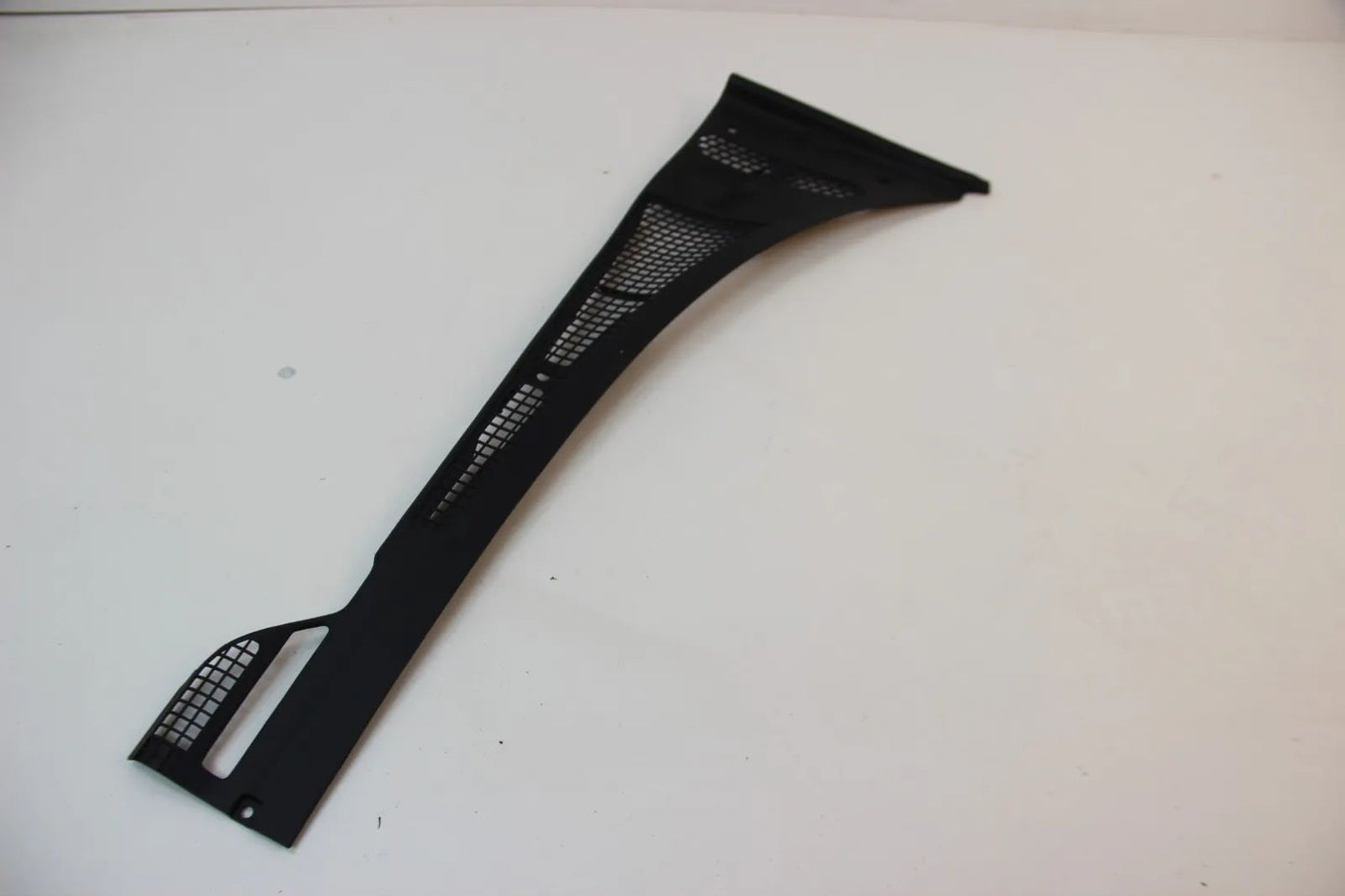 Original BMW E34 M5/3.6/3.8 S38 Abdeckung rechts Ziergitter 51711946126