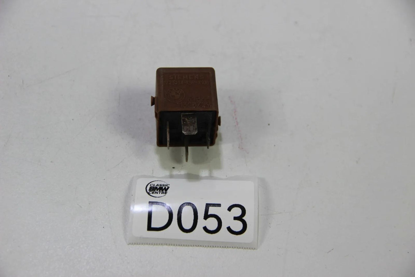 Original BMW E34 E32 Relais Relay Schliesser lehmbraun Braun Relais  61311388729