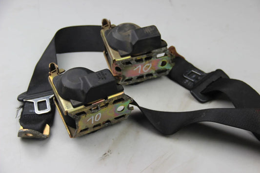 BMW E30 Sicherheitsgurte Anschnallgurte Fahrer Beifahrer Vorne Links Rechts Gurt