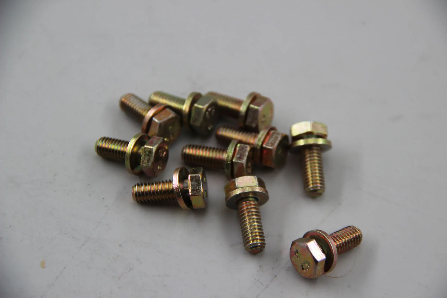 Orig. BMW E10 E30 10x Sechskantschraube mit Scheibe M6X16-Z1 NOS NLA 07119915039