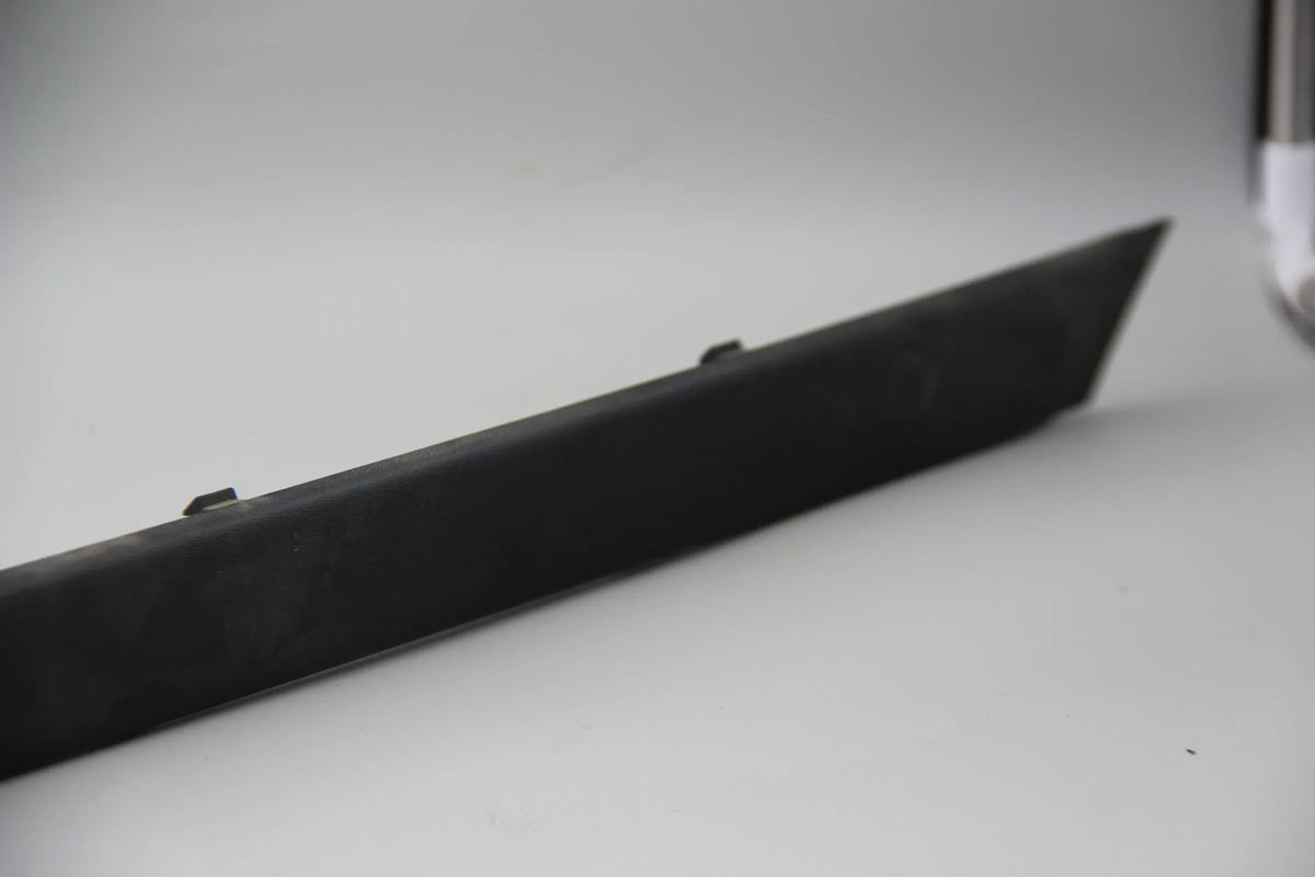 Original BMW E39 520d 520i 523i 525d 528i Stossleiste hinten rechts 51128159378