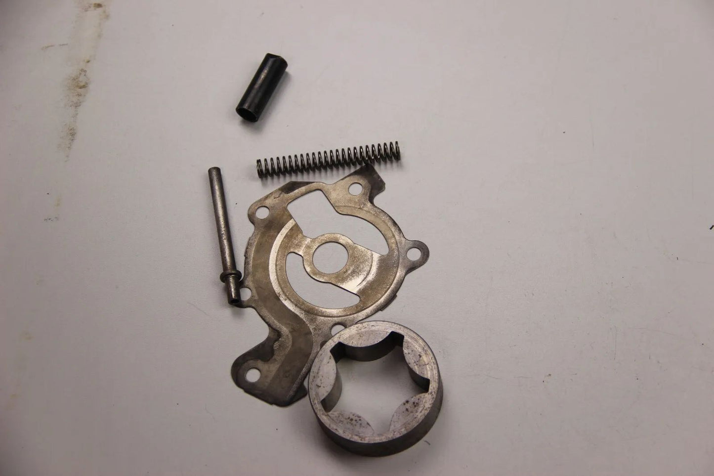 BMW E30 M3 2.3 2.5 Ölpumpe Oilpump Öl Saugrohr Oil Pickup 1286468