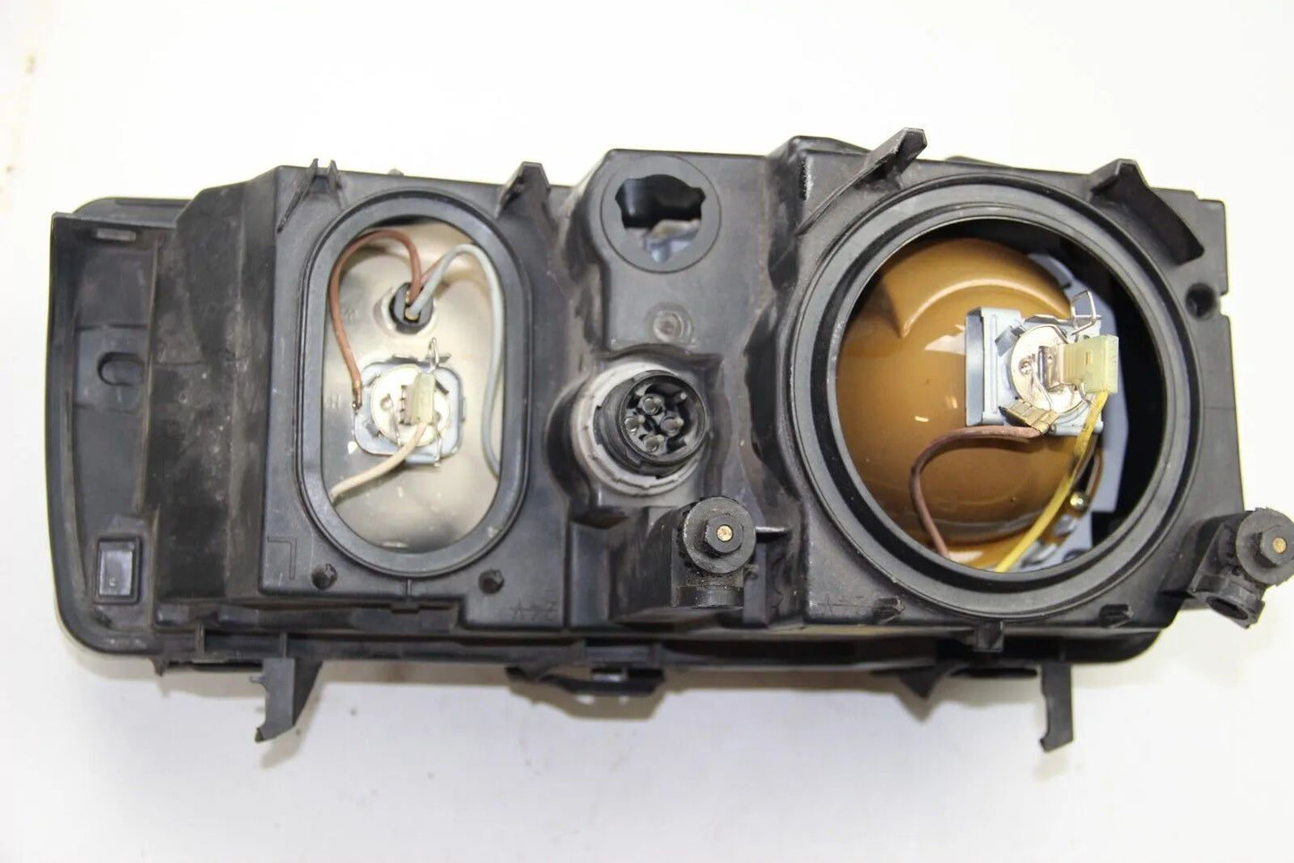 BMW E36 316i 318i 320i 325i M3 Scheinwerfer Headlights Links 8353589