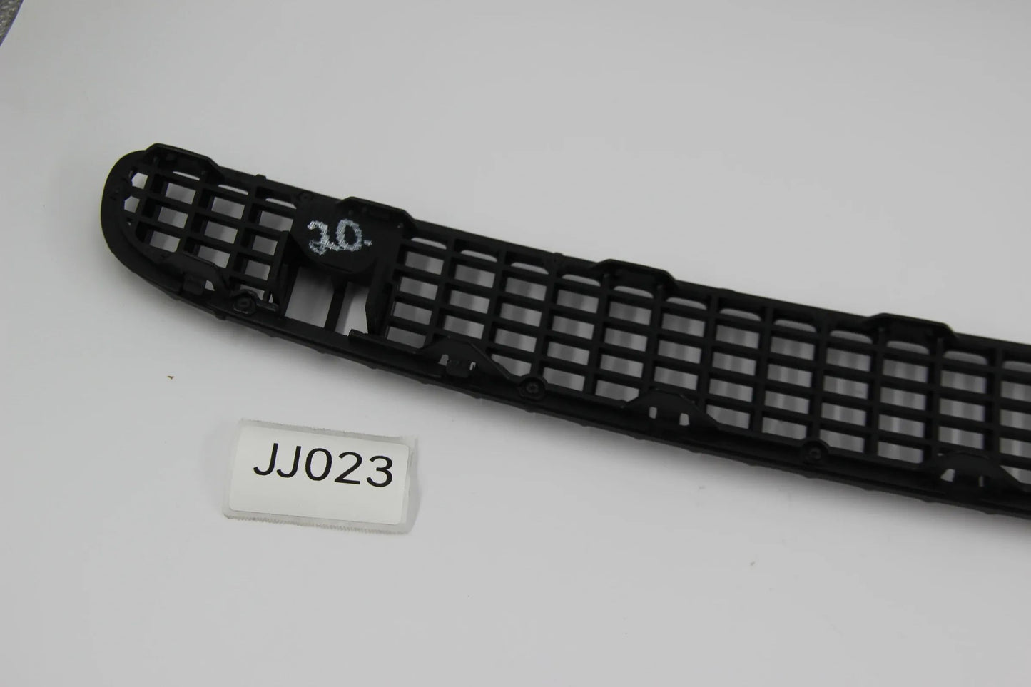 Original BMW E46 316-330xi Zierblende SCHWARZ grill/splash wall 51138204860
