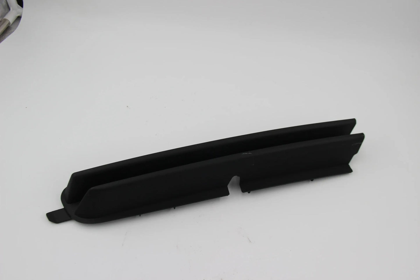 Orig BMW E46 318i M43 Gitter geschlossen rechts Verkleidung vorn  51118226612