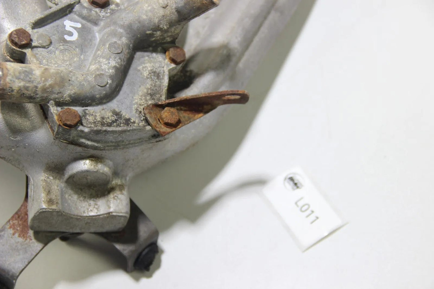 BMW M10 Oldtimer Vergaser Ansaugbrücke Krümmer 4 ZYL 12507139