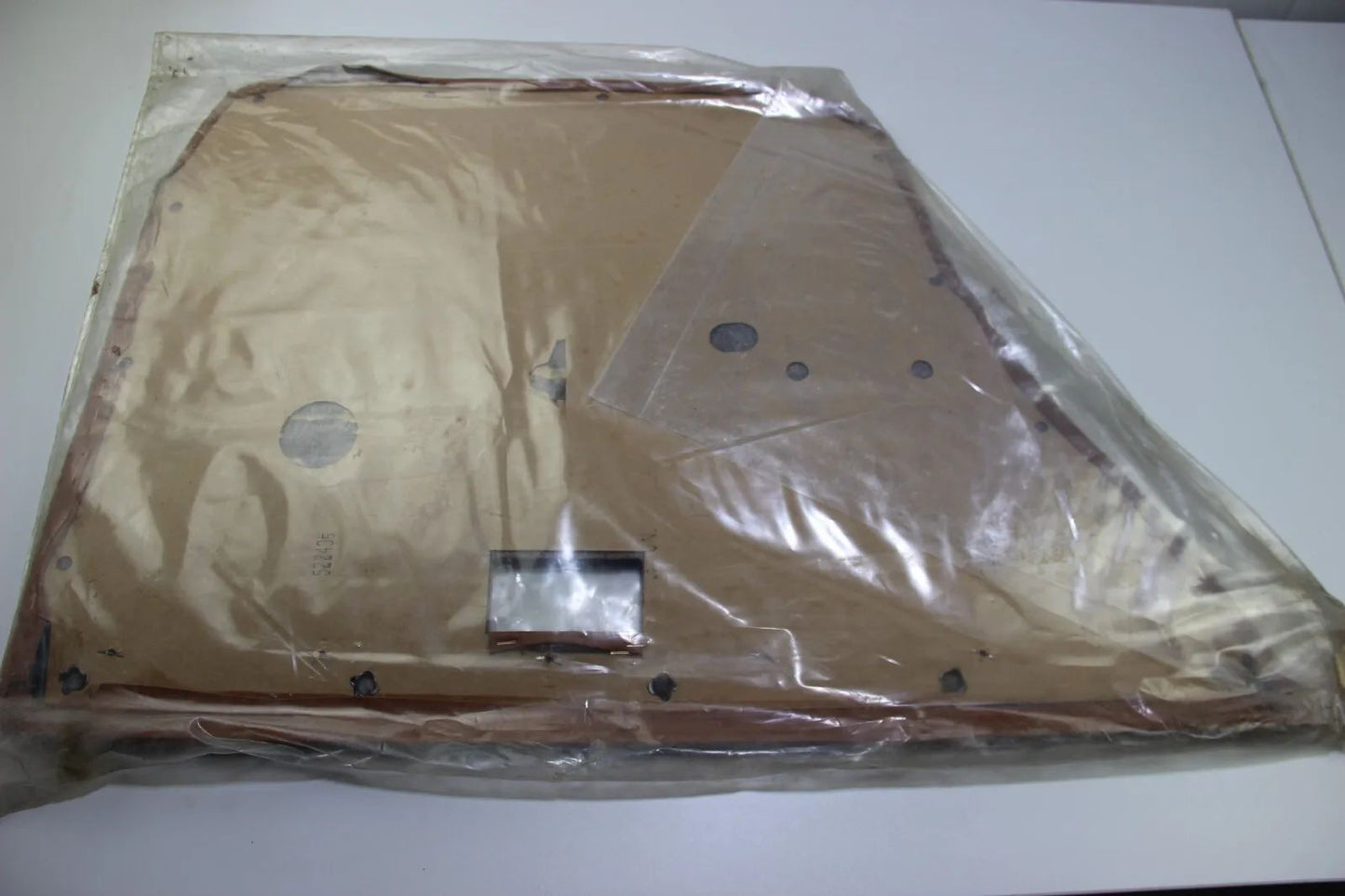 NEU NOS Original BMW E3 Türpappe Türverkleidung Leder hinten NEU 51421804608