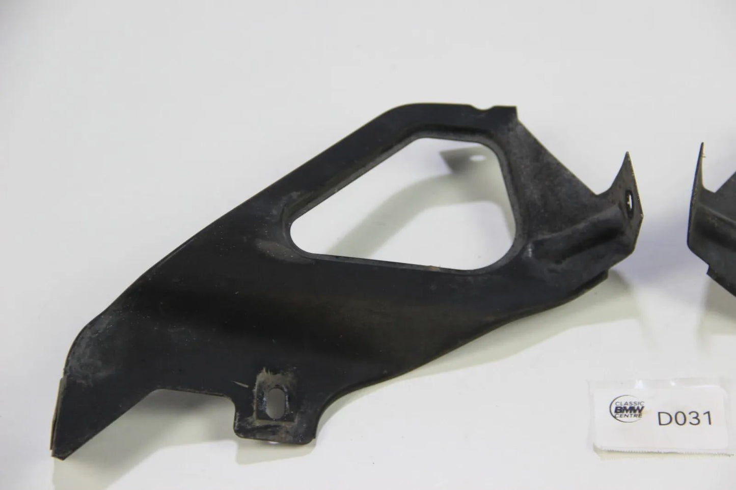 Original BMW E24 635csi ab 87 Verstärkung Halterung Links rechts 1967446 1967445