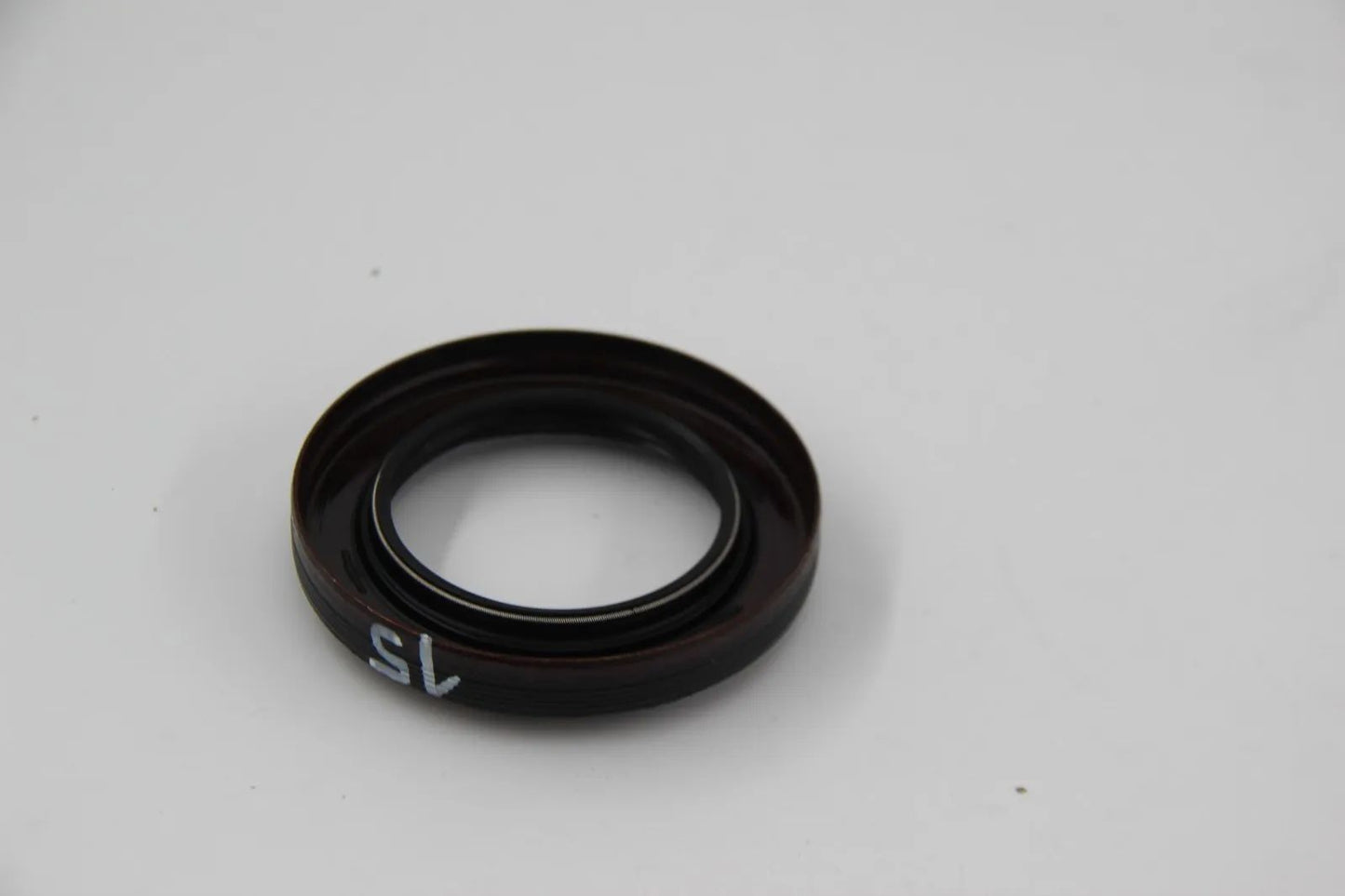 Original BMW E24 635CSi M635CSi E23 Wellendichtring 76X50X10 33101214071