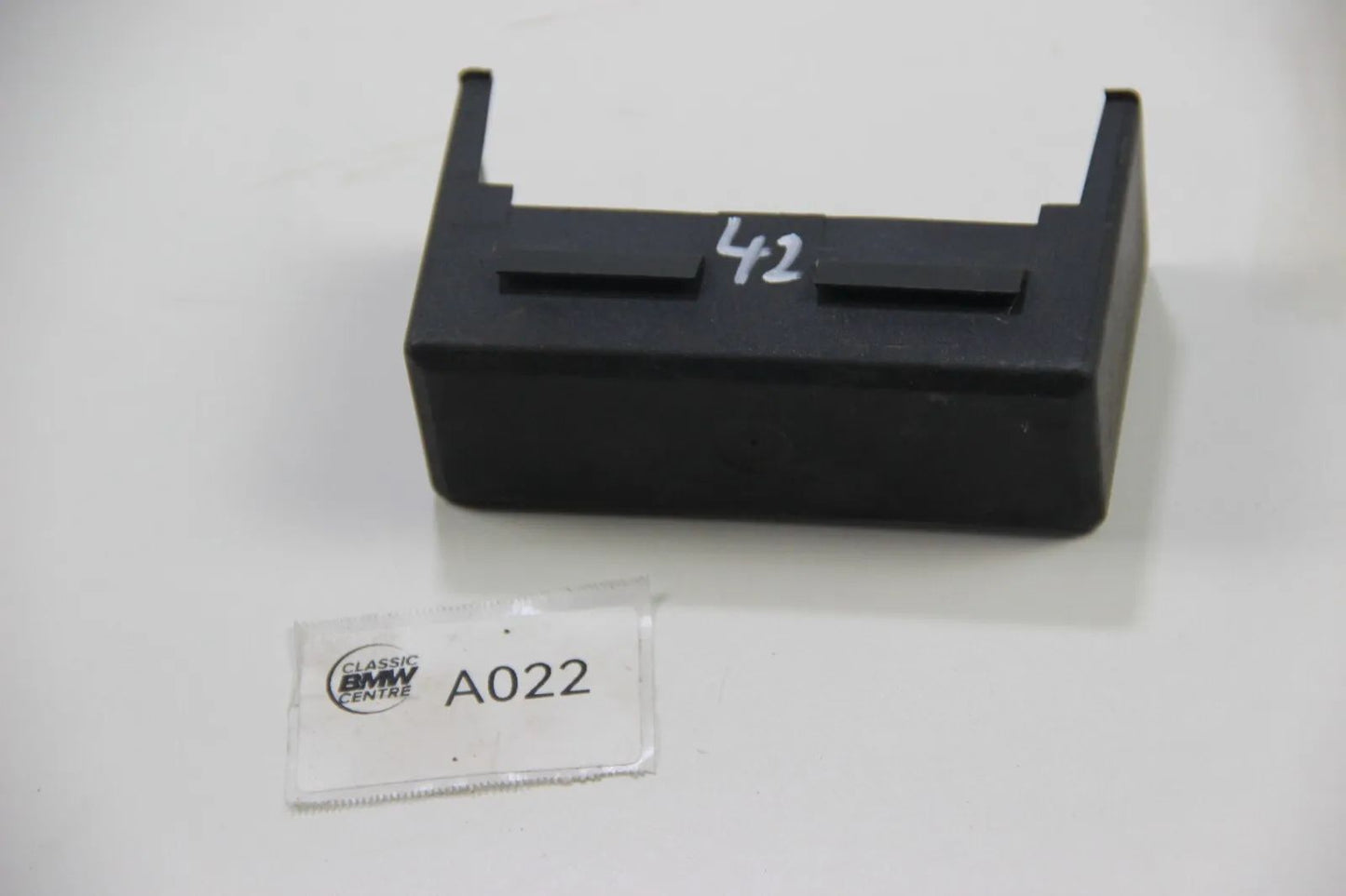 Original BMW E36 3er Z3 Abdeckung Relais 12631735752 Cover Trim Piece Relais OEM