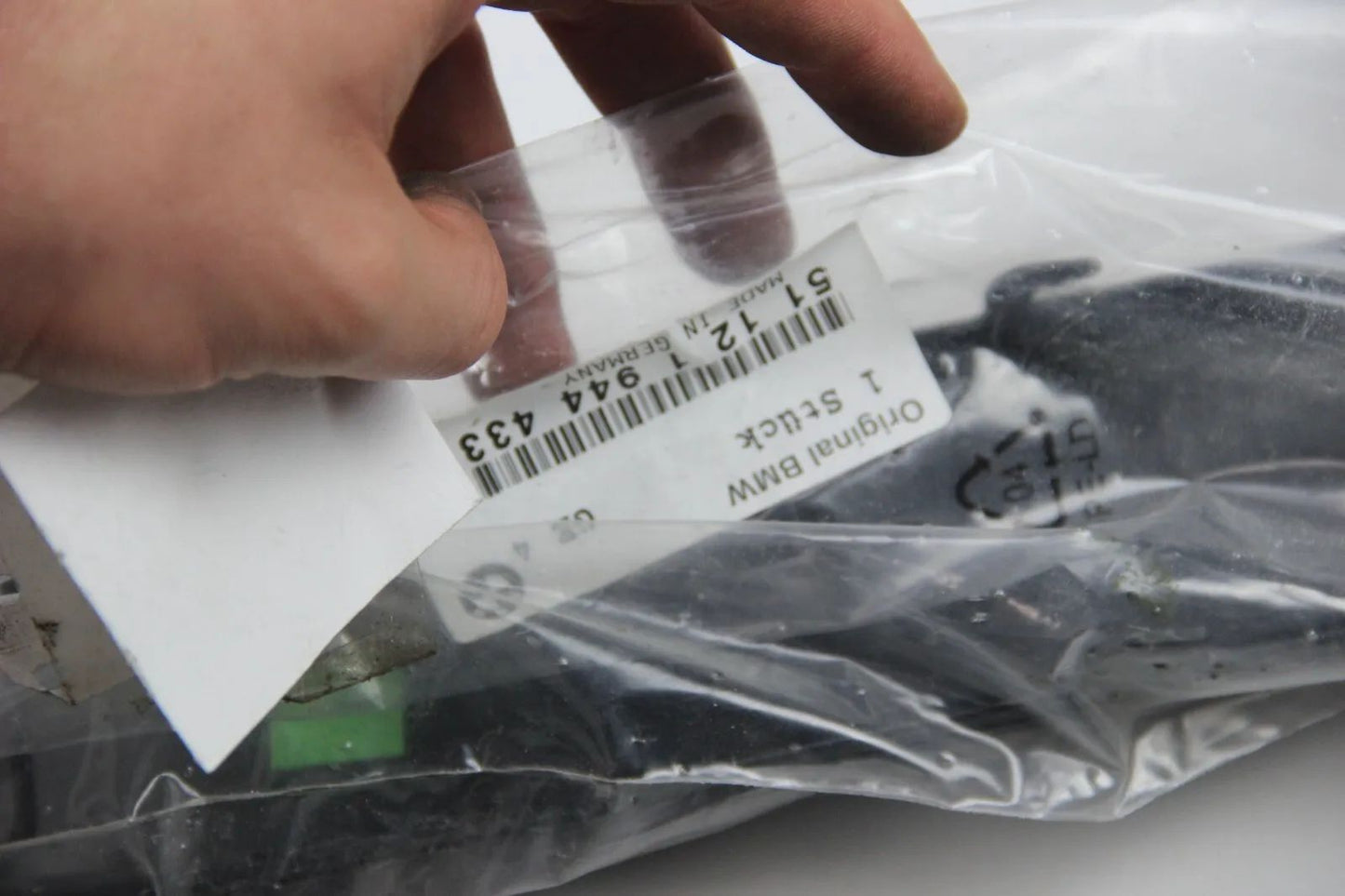 NEU ORIGINAL 51121944433 BMW E34 5er Stoßleiste Links Zierleiste Trim Piece OEM