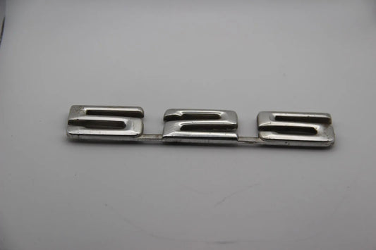 Original BMW E12 525 Modellbezeichnung Emblem Schriftzug B2 BMW N 11319 .0