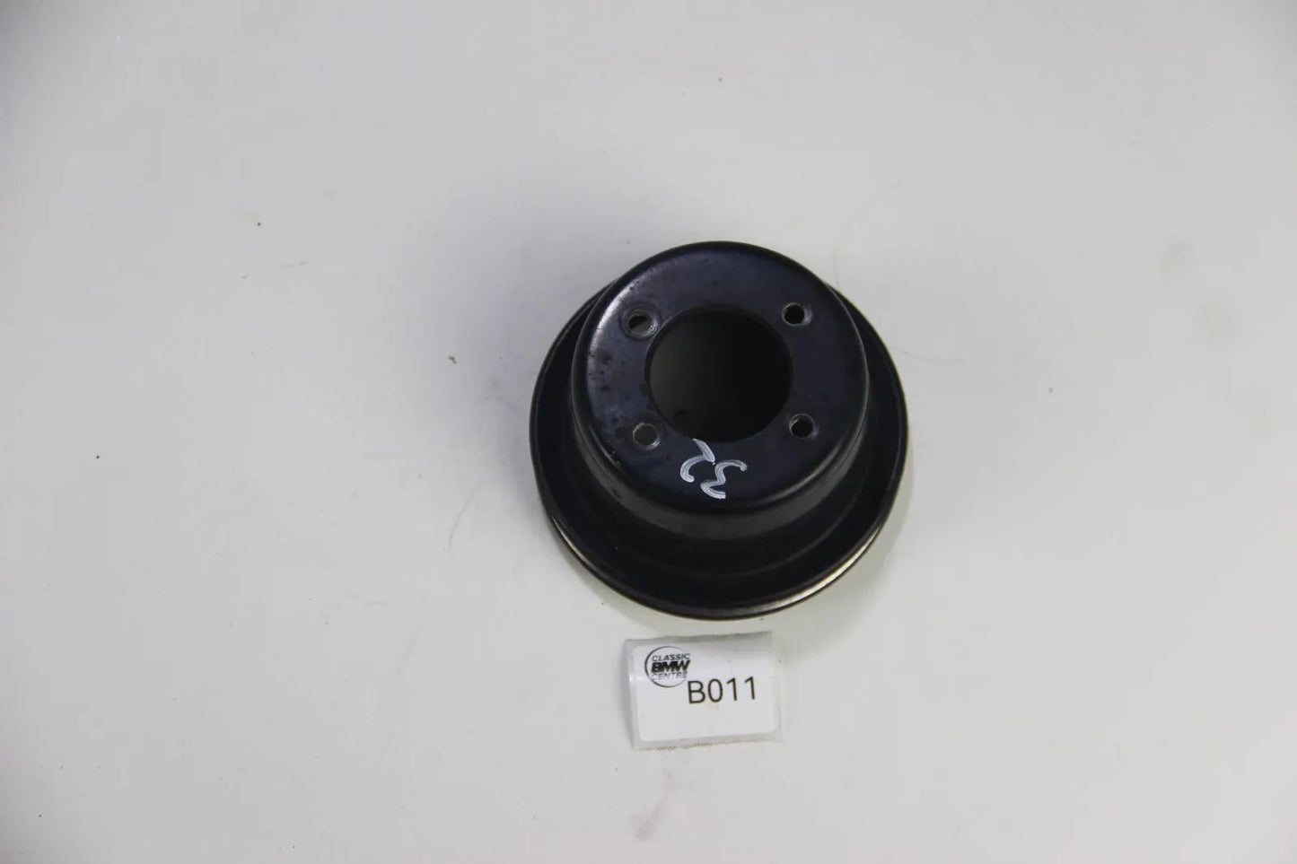 Original BMW E30 M3 E28 M10 Riemenscheibe Wasserpumpe 11511277728 Keilriemen