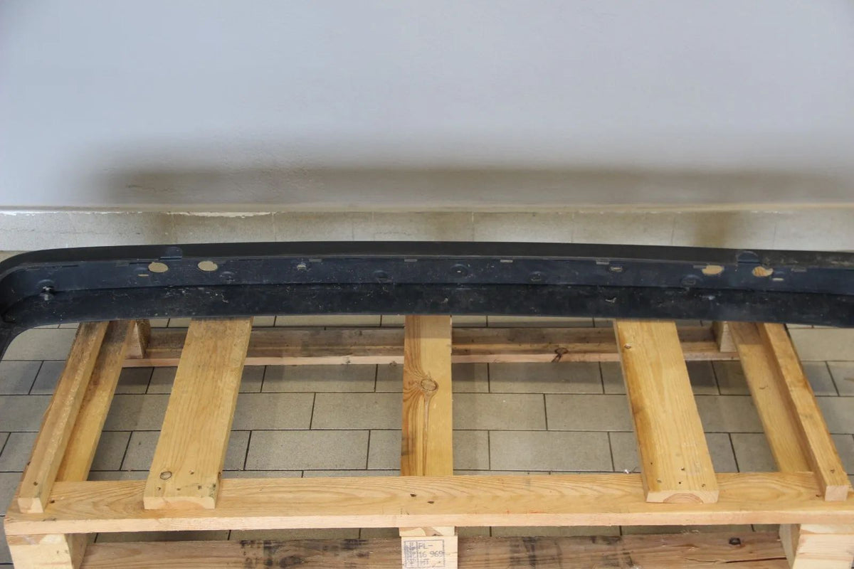 Original BMW E30 87-94 Stoßstange hinten NFL Malachitgrün mit Träger 51121945925