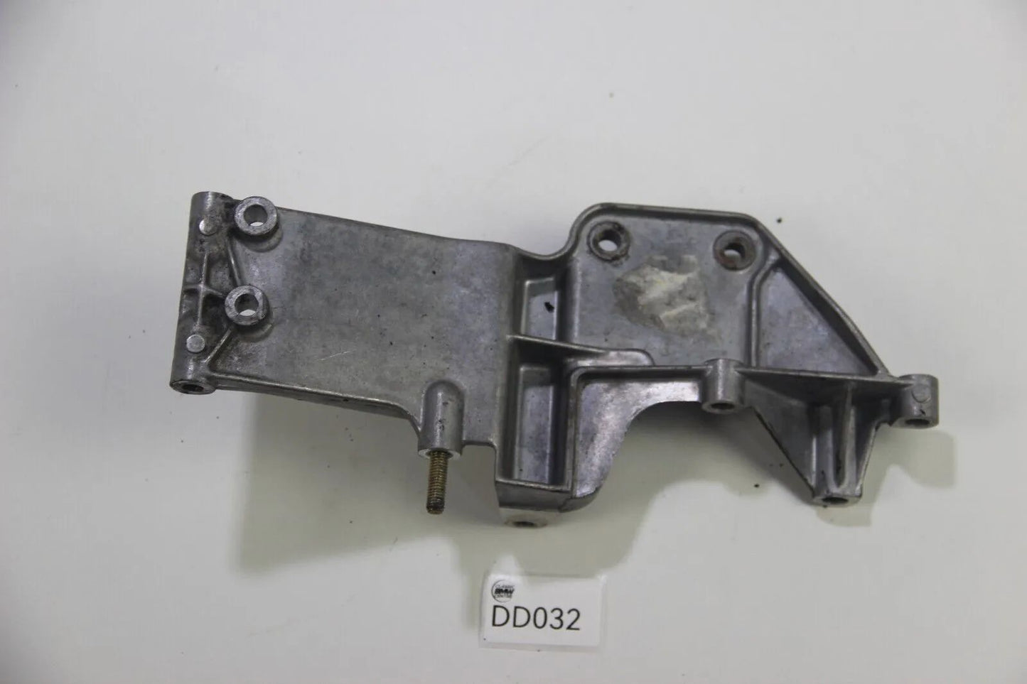 Original BMW E23 E24 E28 M30 Lagerblock Halterung Servopumpe 1274579 Bracket