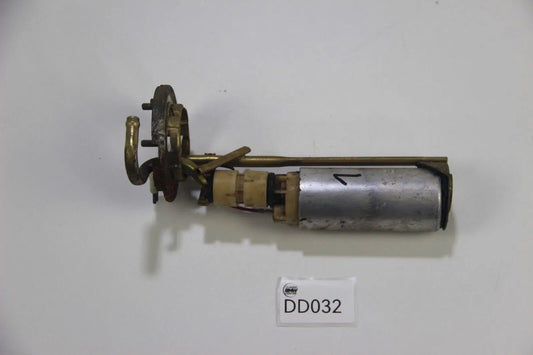 Original BMW E30 3er Fördereinheit Benzinpumpe Kraftstoffpumpe