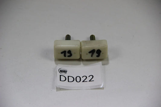 Original BMW E10 1502 1602 1802 2002 Kofferraum Stopper links rechts paar