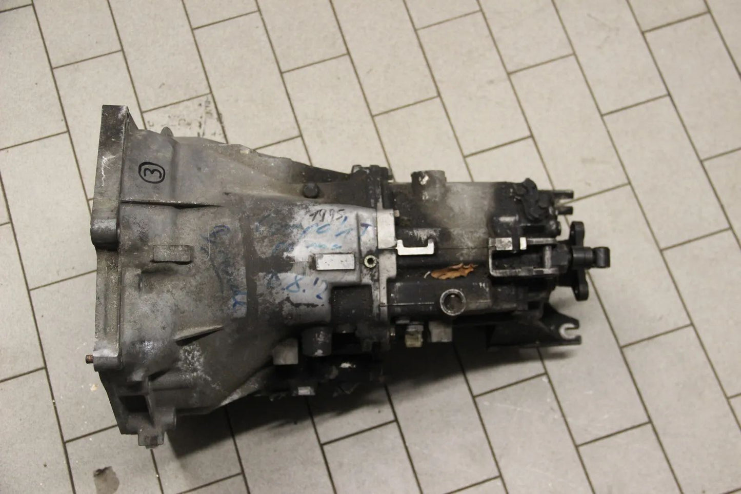 Original BMW Getriebe Getrag 220 E36 318i 316i 1221845 220.0.0225.97 Gearbox OEM