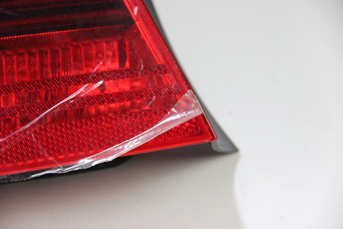 Original BMW E90 3er heckleuchte Seitenwand Links Taillight Light 6937457
