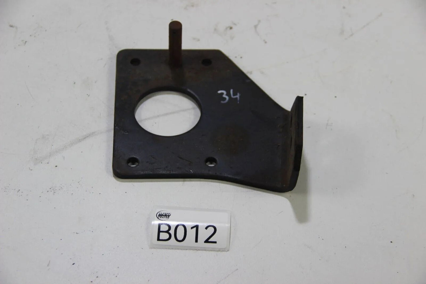 Original BMW E9 2.5-3.0 CS Csi CSL Motorhalter Haltebügel NOS 11811105693