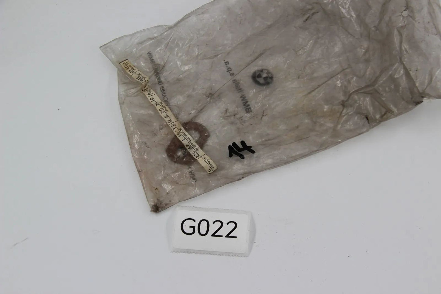 BMW E9 E12 E28 E24 E23 Distanzblech 0,3mm Ölpumpe M30 NEW OLD STOCK 11411250522