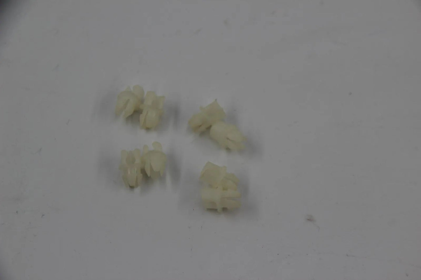 BMW E3 E21 E30 E24 E12 E31 8x Gestängesicherung Zentralverschluss 51221817032