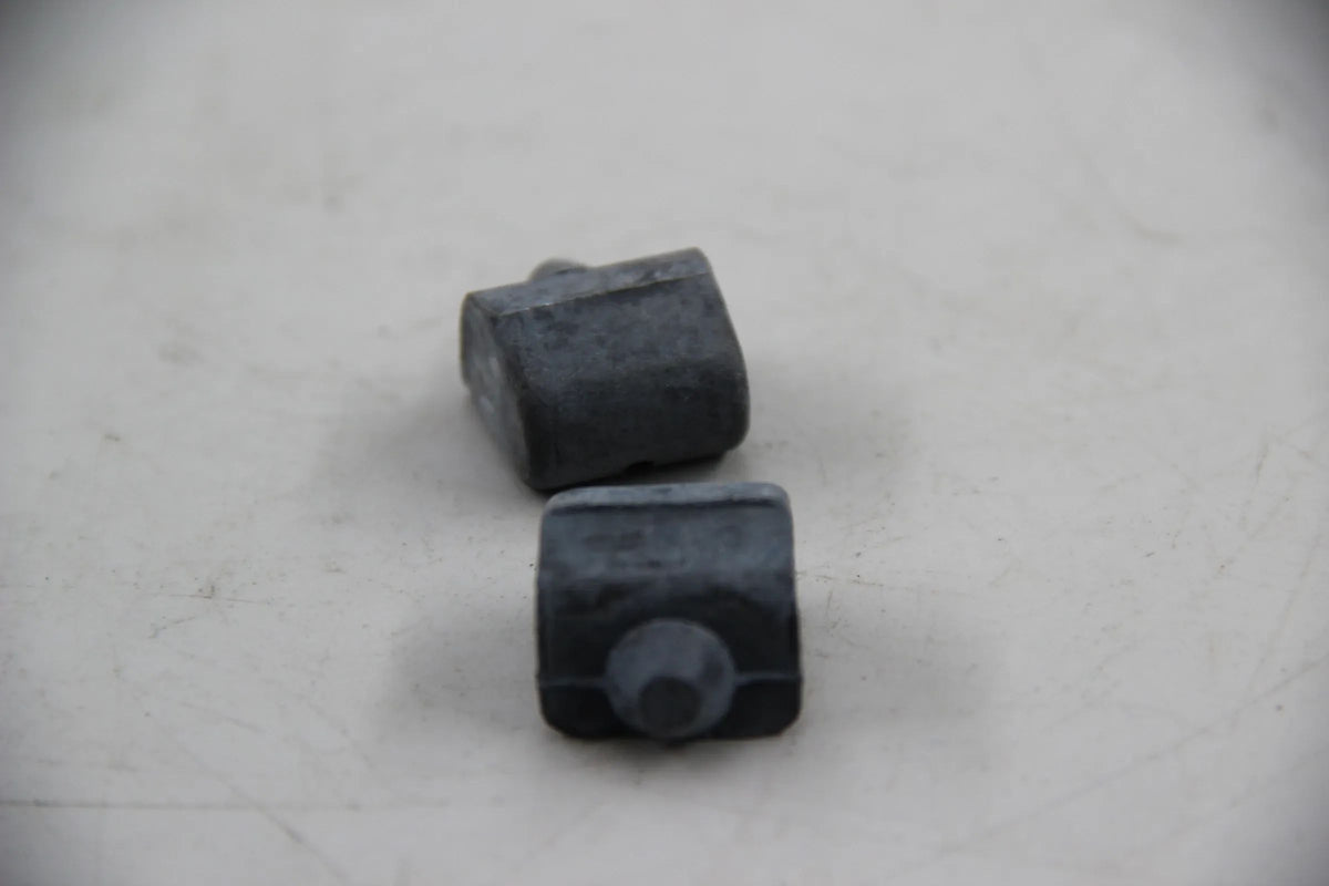 Original BMW E10 E9 2x Gummipuffer 51245476138