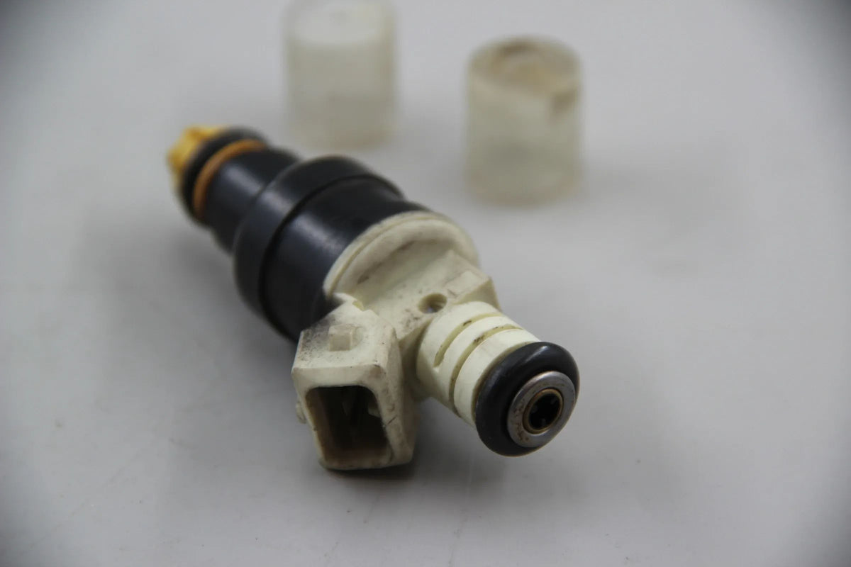 Original BMW E30 320i 323i E28 520i E34 M20 Einspritzventil FD*852  13641726989