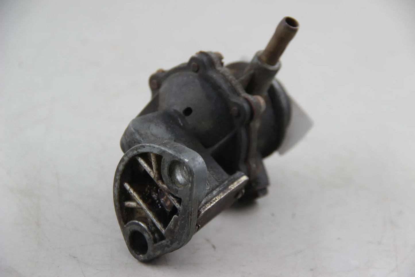 Original BMW 1500 1600 1800 1800ti 2000 2000ti Benzinpumpe Pierburg 13311252506