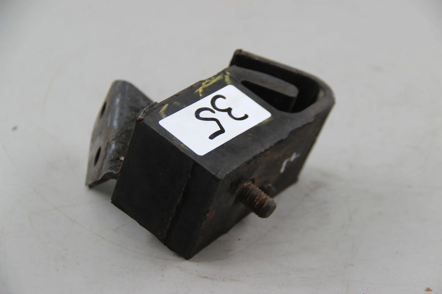 Original BMW E10 2002 Motorlager Silentblock 1,6 1107739