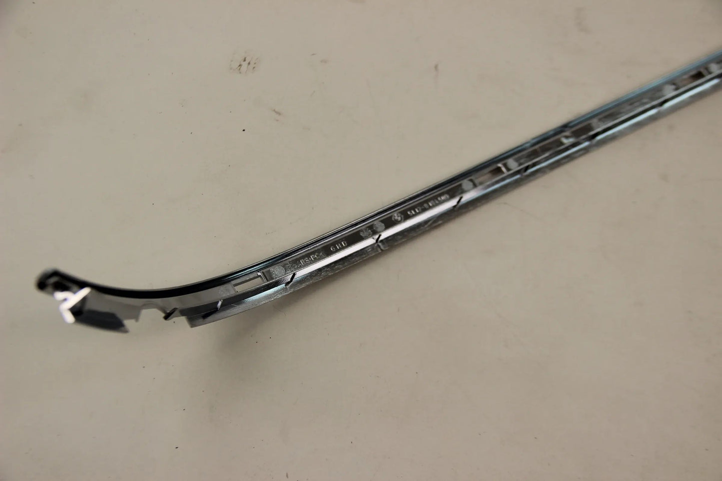 Orig. BMW E39 520d 520i 523i 525d 528i 530d 540i Blende links chrom 51128184509