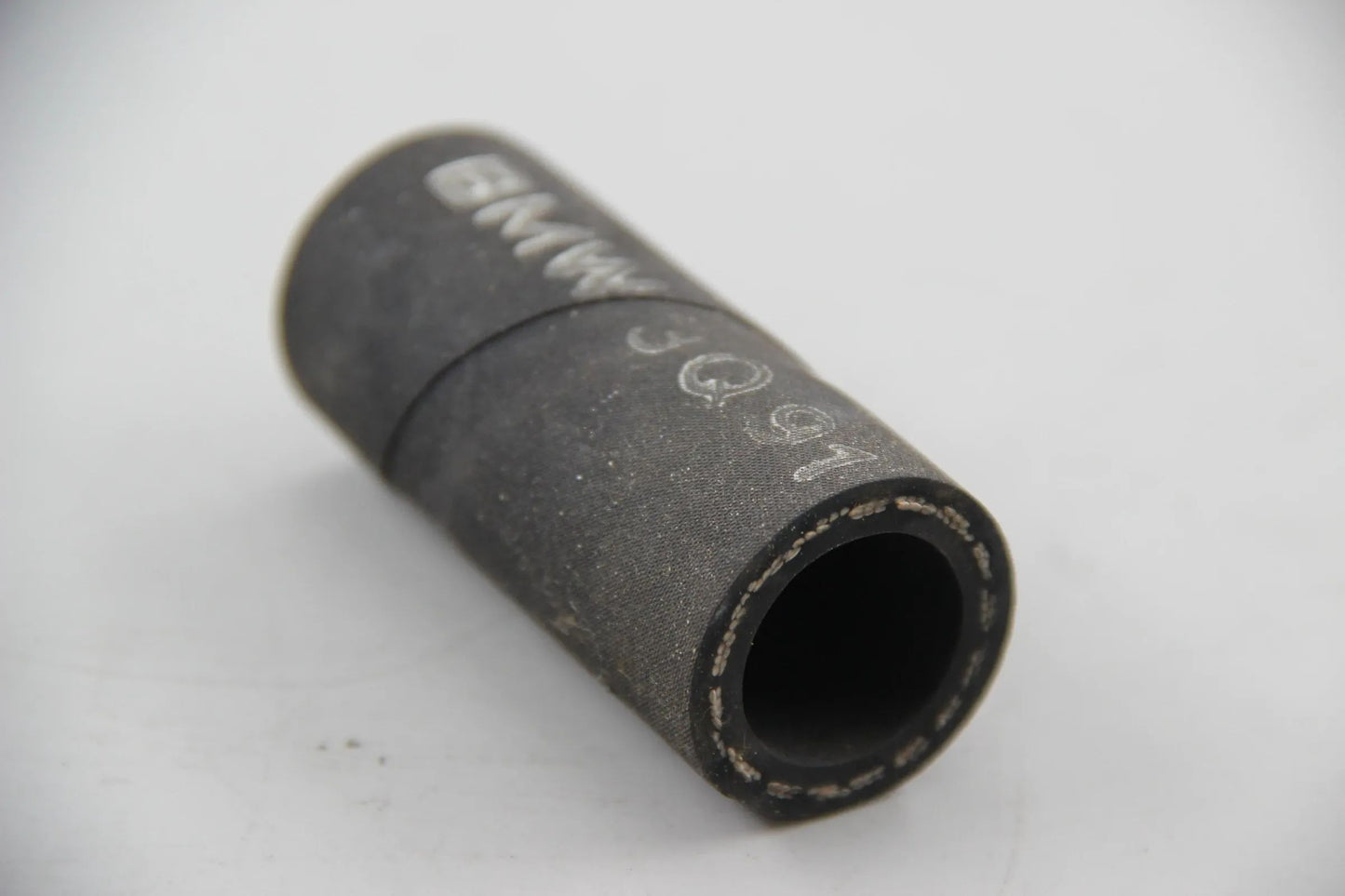 Original BMW E28 5er 524td M21 Schlauch NOS NLA 11421275578