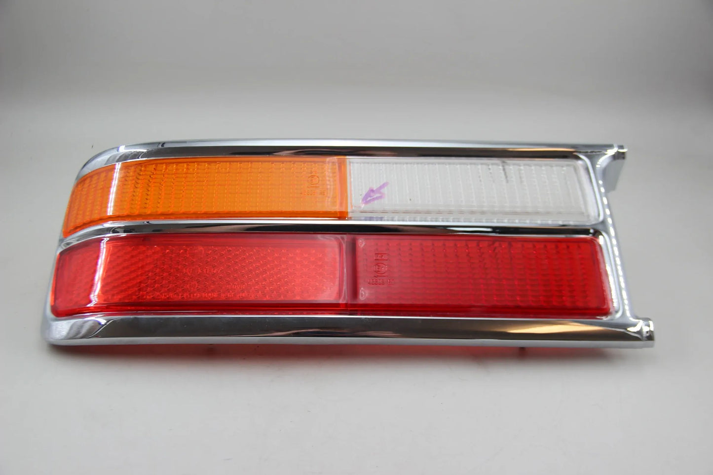 Orig. BMW NK 1800 2000 Lichtscheibe links chrom Beschädigt 63218754115 / 224701