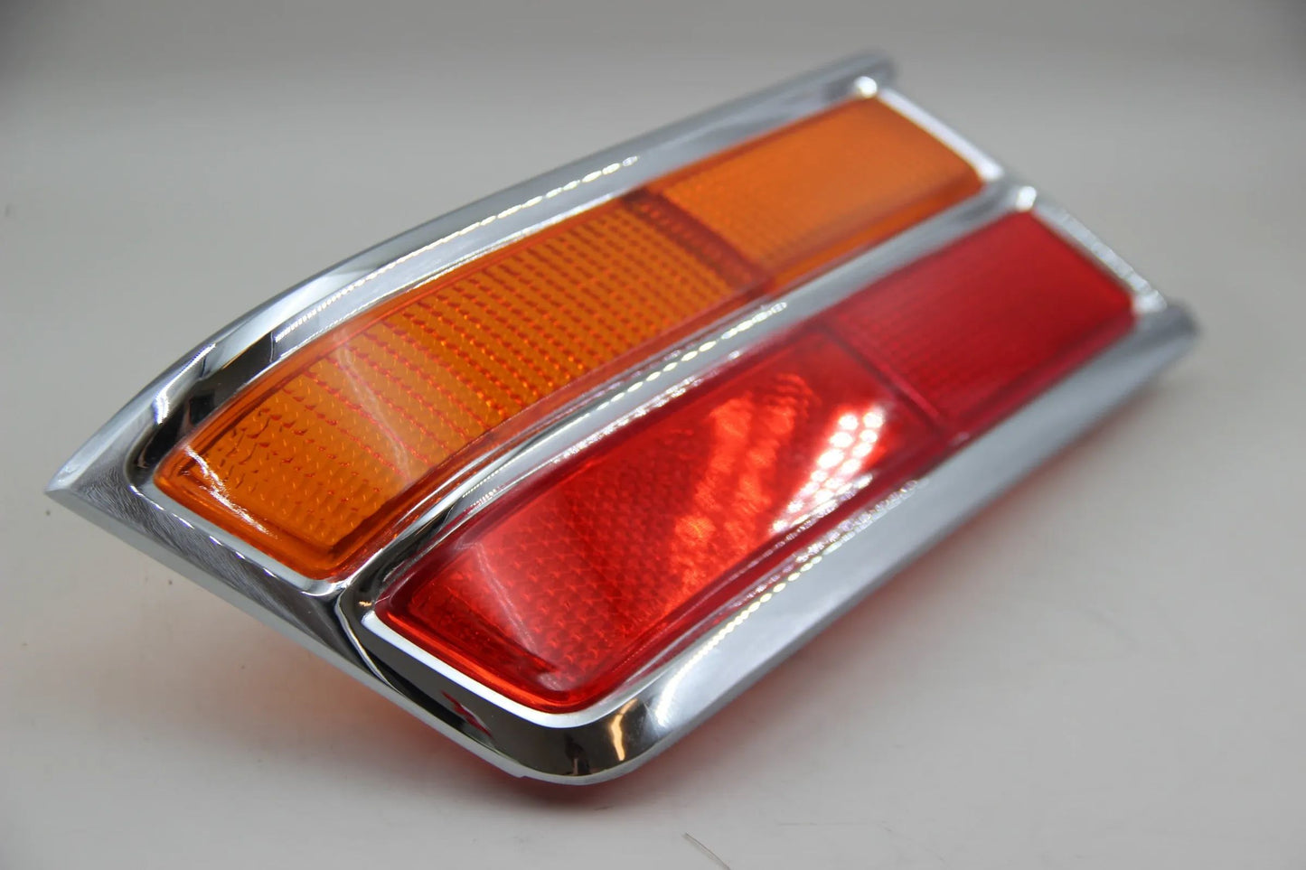 Original BMW NK 1800 2000 Lichtscheibe links chrom NOS NLA 63218754115 / 224701