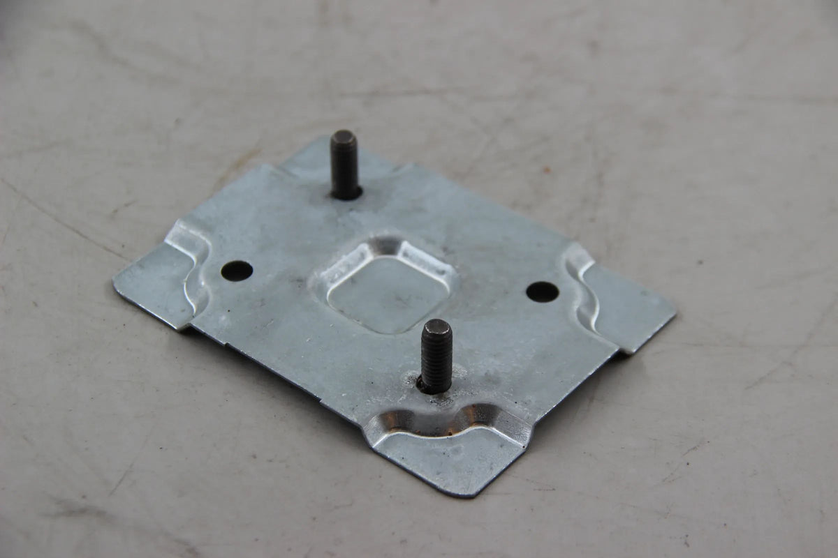 Original BMW E30 316i 318i 320i 325i 325ix Halter hinten rechts 41351971598