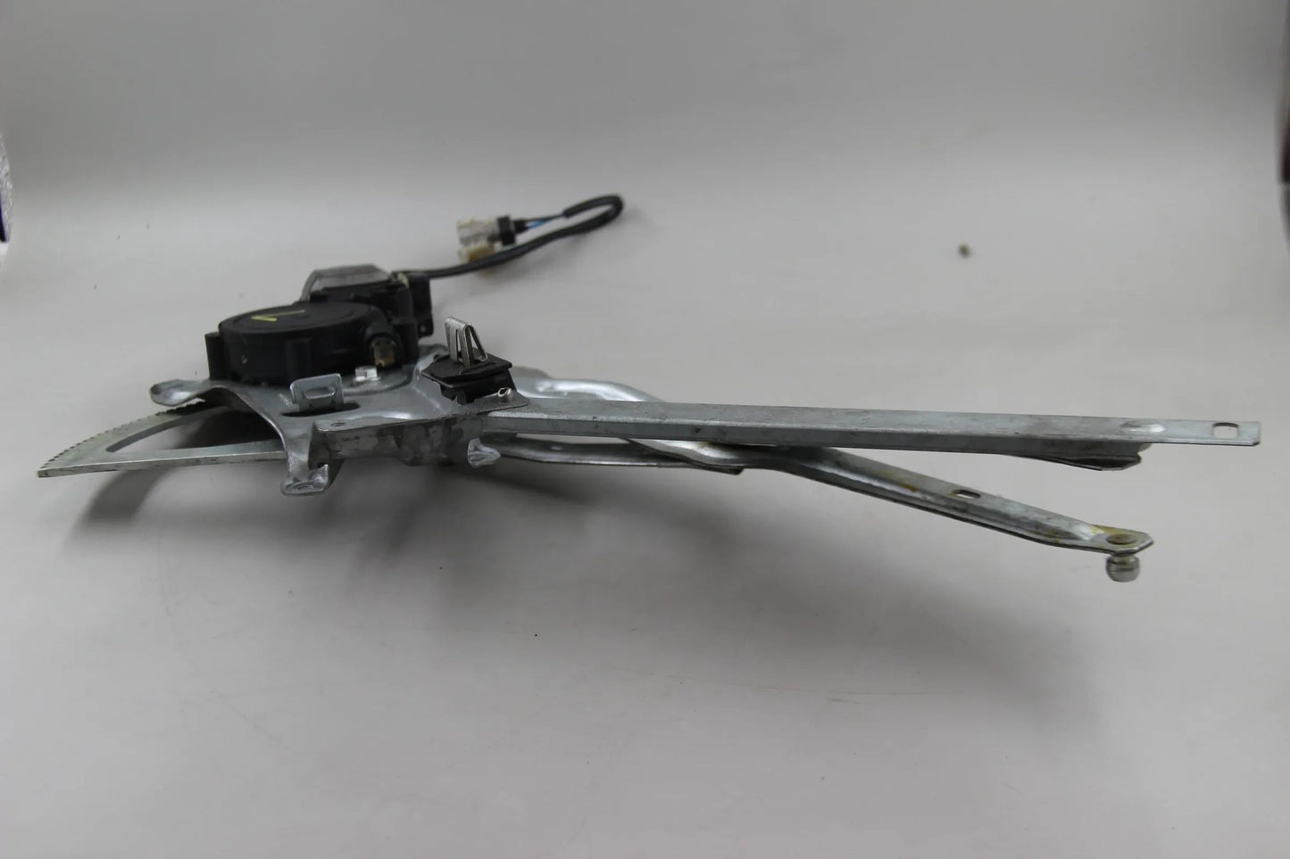 Original BMW E34 518i-540i M5 Elektr.Fensterheber vorne links 51321944069