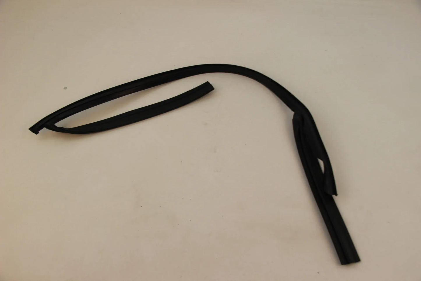Original BMW E46 316i-330i Limousine Fensterführung Tür vorne links 51338266123