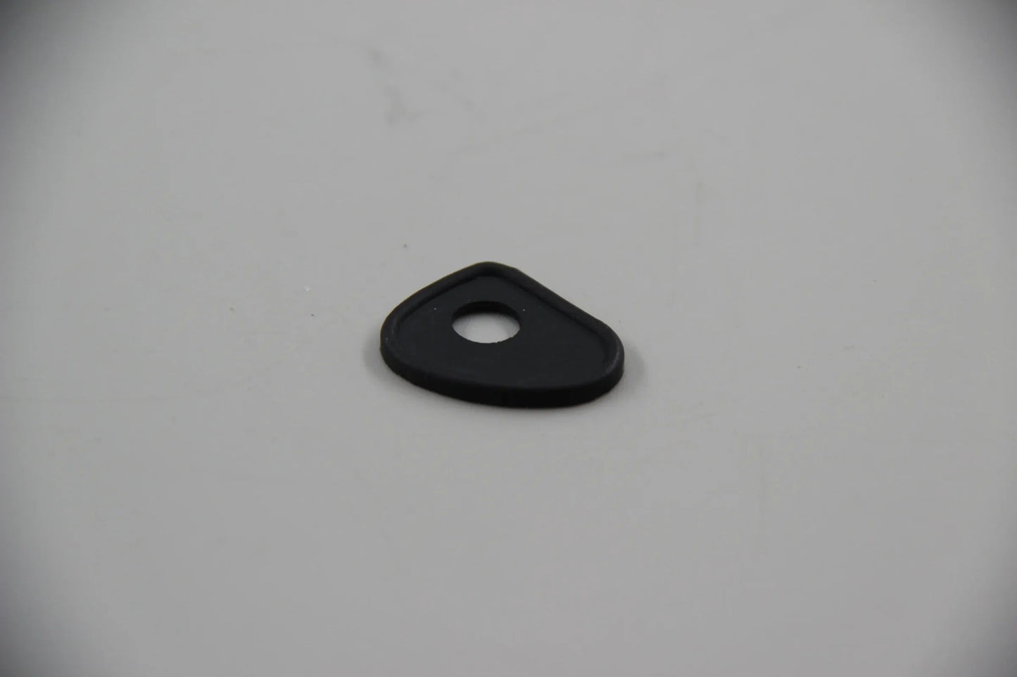Original BMW E10 1502 1600 1602 1802 2000 2002 ti Unterlage rechts 51216442181
