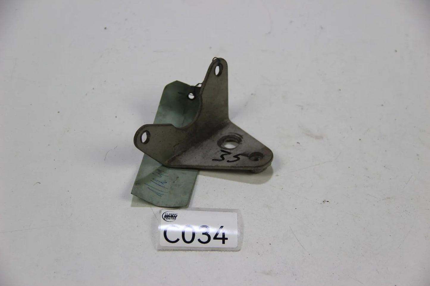 Original BMW E10 1502 1802 1600 Neue Klasse E12 Stützblech Anlasser 12411350161