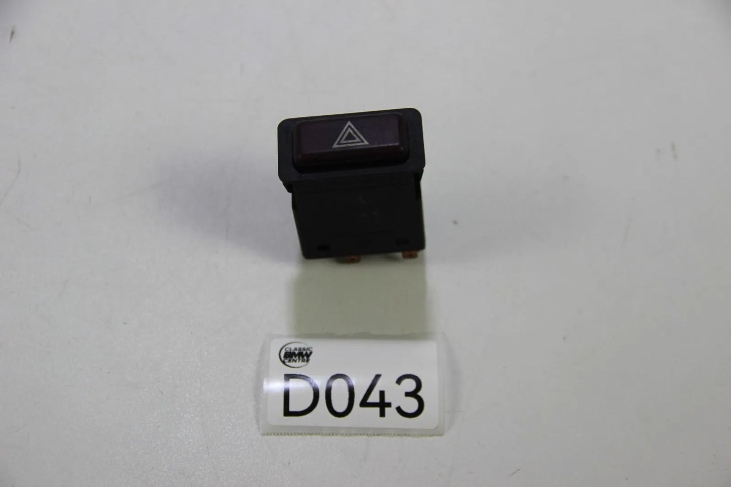 Original BMW E28 Schalter Warnblinker/ Gefahrenhinweis Schalter 61311372893