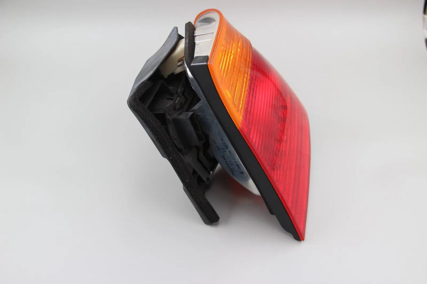 Original BMW E46 Coupe/ Limousine Rückleuchte Heckleuchte rechts  63 218 383 100