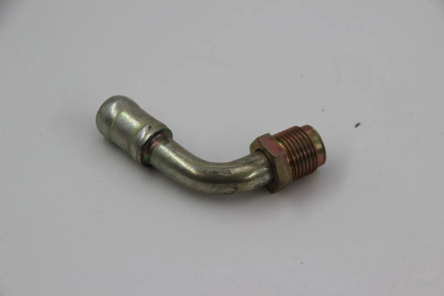 Original BMW E3 E21 E12 E24 E23 Anschlussstück Ölleitung NOS 32411117545