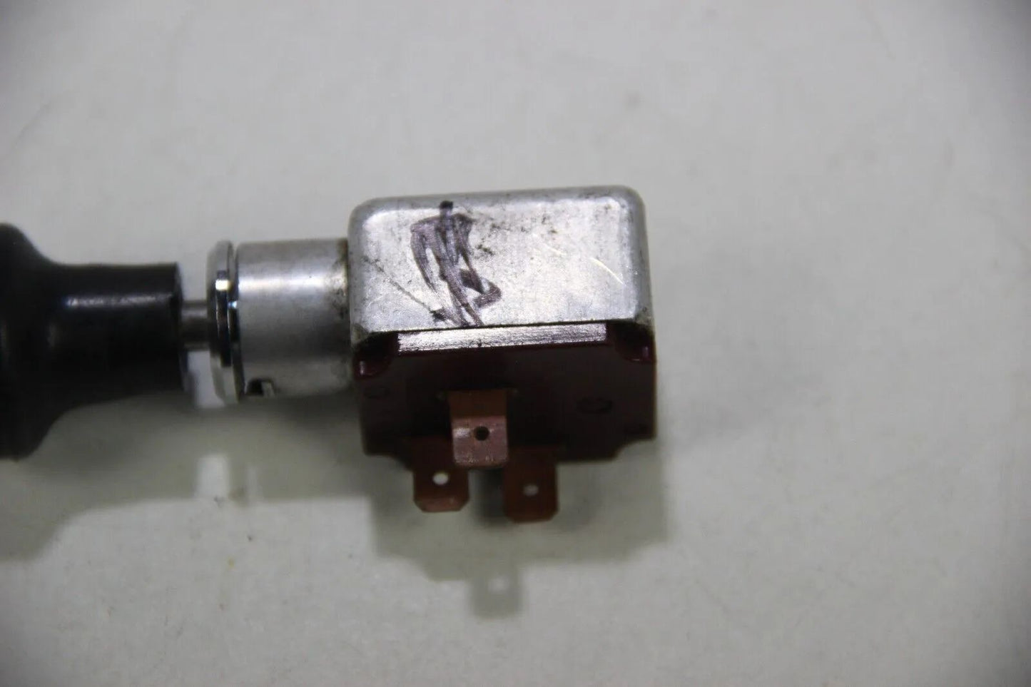 Original BMW E10 1502 1602 1802 2002 Schalter Heckscheibenheizung 18952