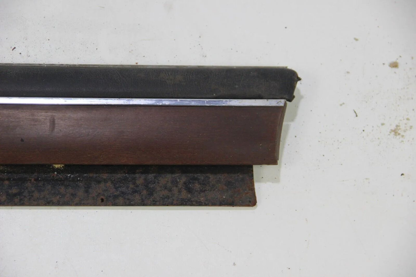 BMW E9 2.5 2.8 3.0 CSI CSL  Verkleidung Fensterschachtleiste hinten links Holz