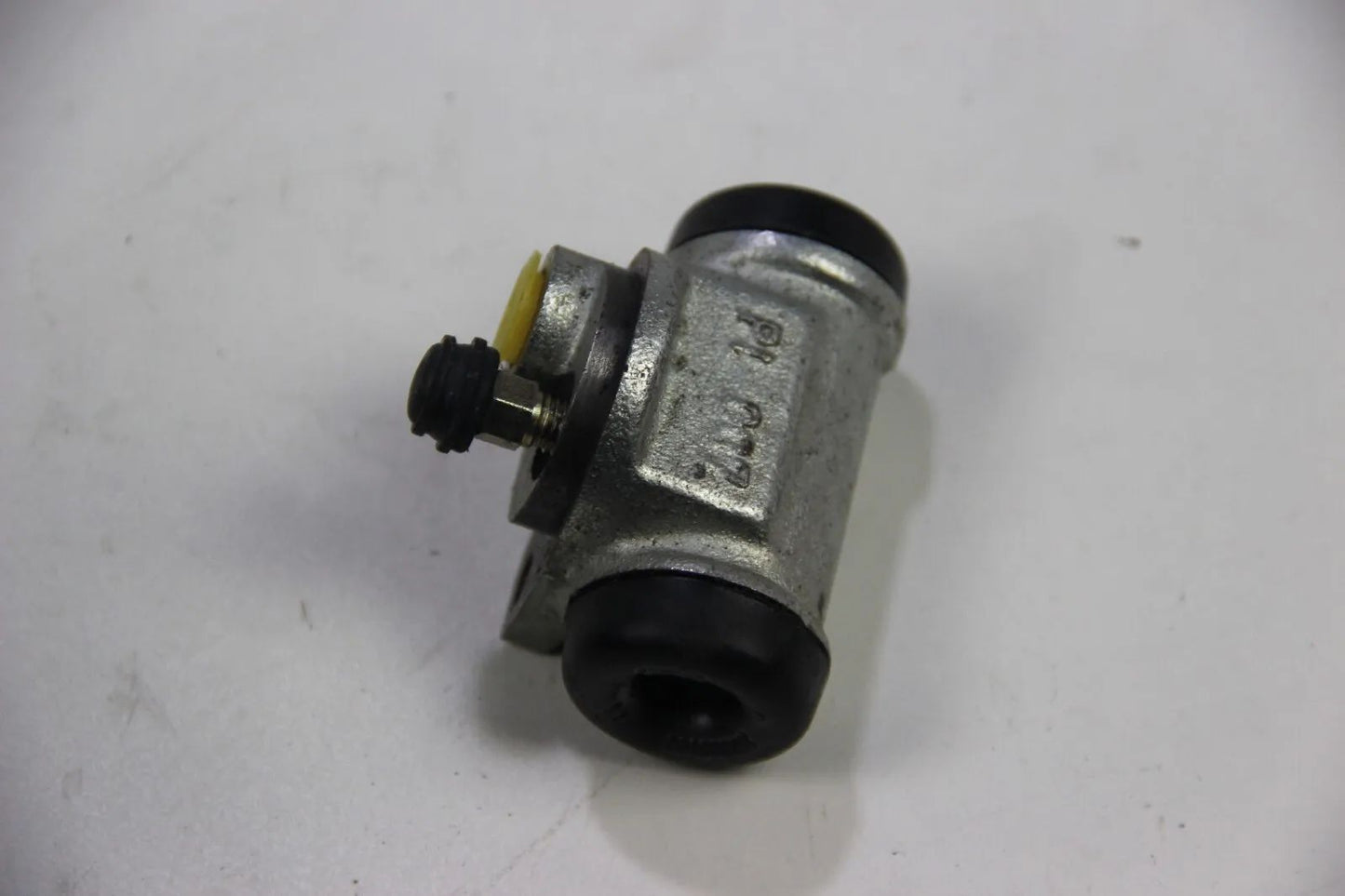 Original Radzylinder Fahrzeugtechnik Ebern Gmbh R19065A1