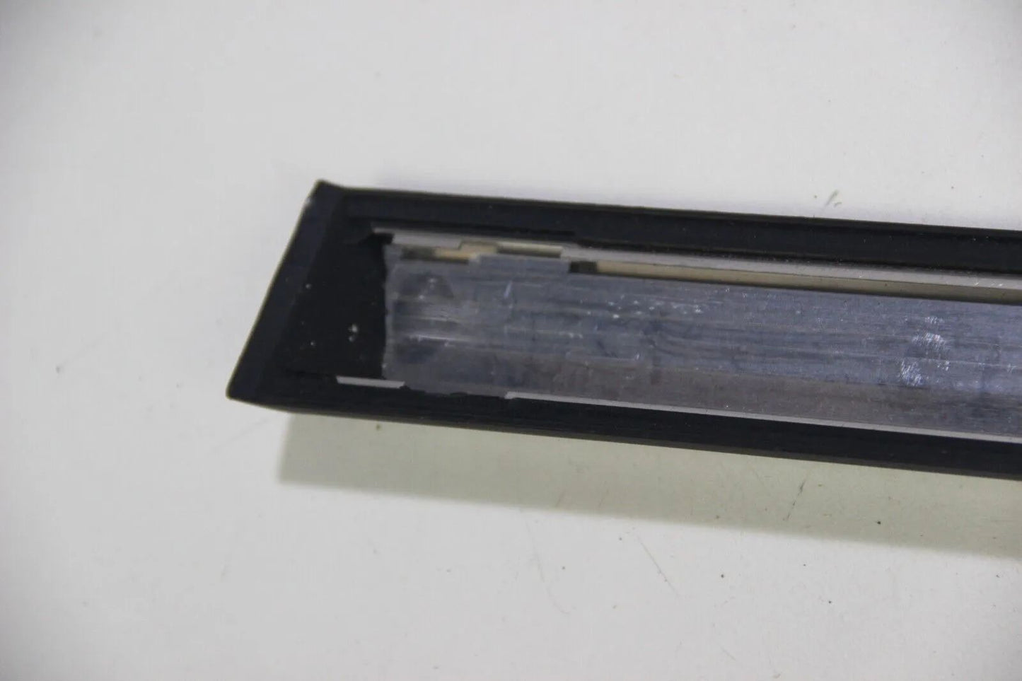 Original BMW E32 Stossleiste Tür hinten links Chrom 51131908717  7er Zieleiste