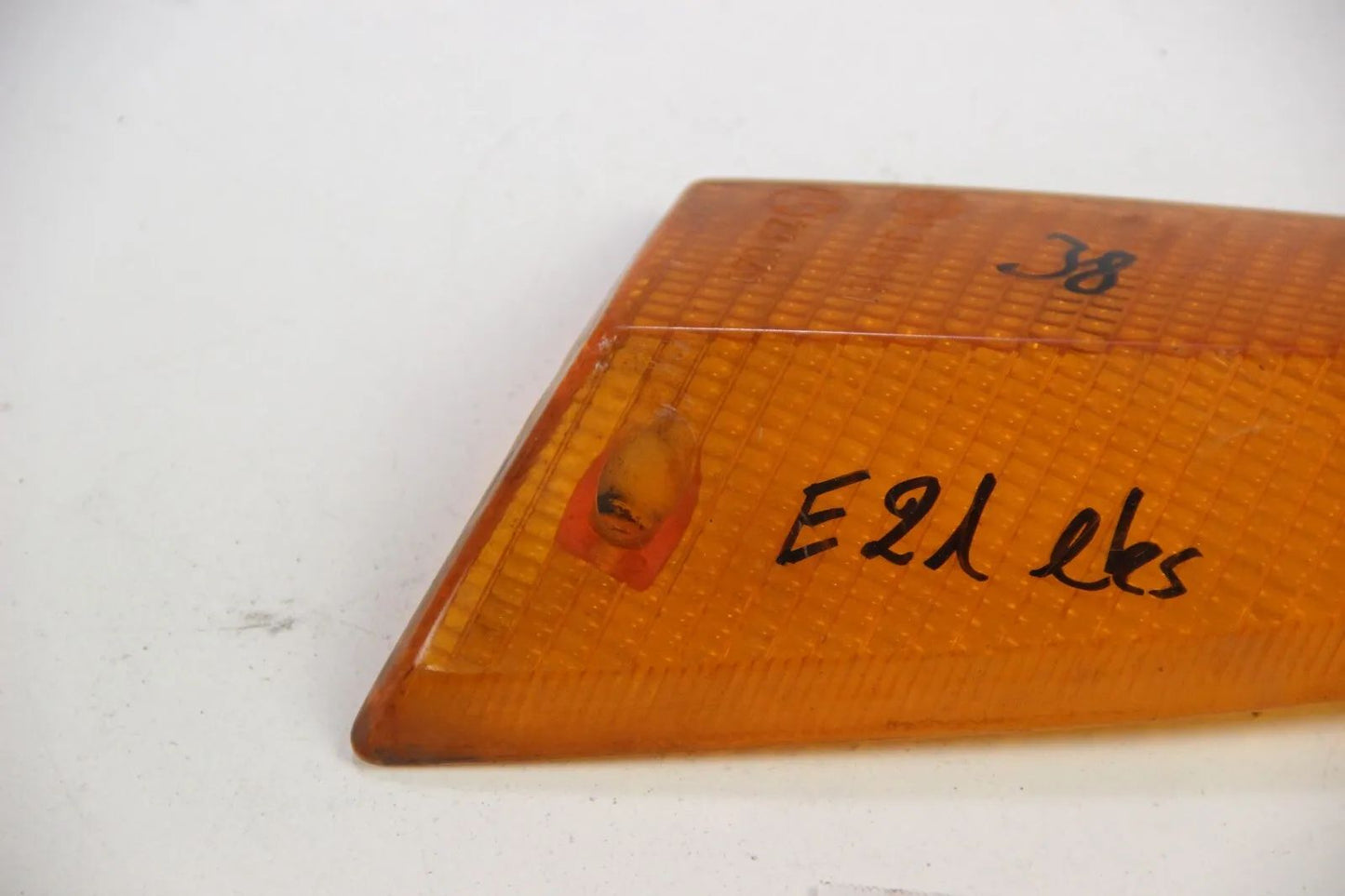 Original BMW E21 3er Blinker Scheibe/Plastik Lichtscheibe 1359161 315-323i OEM